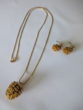 Gold Pinecone Pendant Necklace and Earrings Set